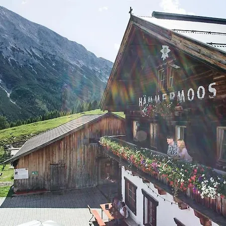 Haemmermoosalm Inn *